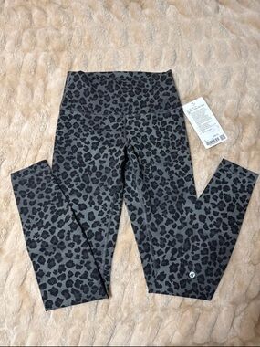 Lululemon women's Black and Gray Leopard Print Leggings -